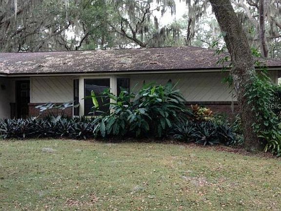 2nd image of 3261 Majestic Oak Dr