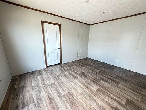 4th image of 606 Paloma Ln
