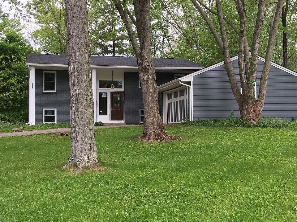 2nd image of 3024 Fairlawn Dr