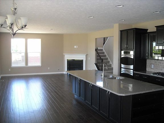 5th image of 3255 Willow Bend Trl