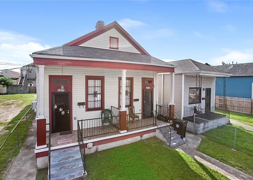 1st image of 2819-21 4th St