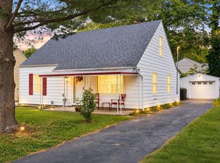 934 Blenheim Rd, Columbus, OH 43224