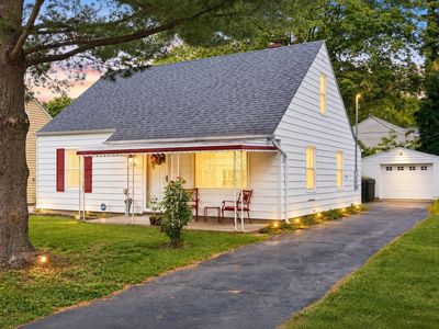 934 Blenheim Rd, Columbus, OH, 43224
