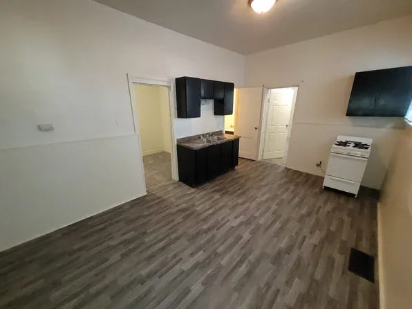 2008-2010 West Greenfield Avenue - A, 2008 W Greenfield Ave, Milwaukee, WI 53204