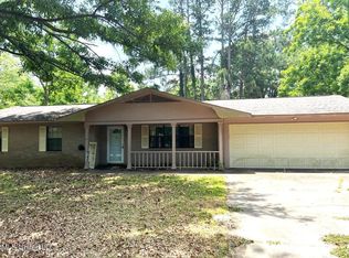 1016 E Georgetown St, Crystal Springs, MS 39059