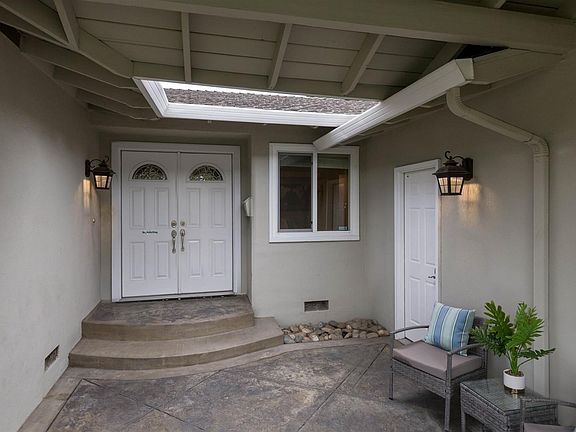 4th image of 6690 San Anselmo Way