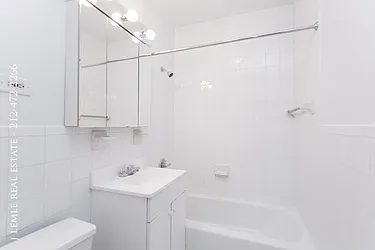 Rented by J. Lemle Real Estate