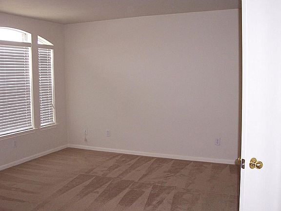 4th image of 7603 Legacy Pines Dr
