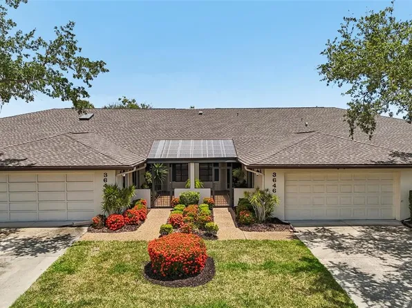 3646 Gleneagle Dr #10B, Sarasota, FL 34238
