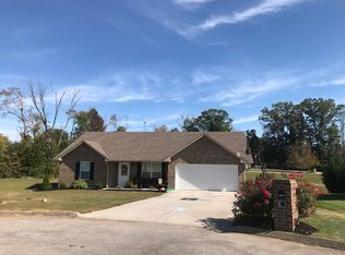 8104 Morning Rose Ln, Corryton, TN 37721