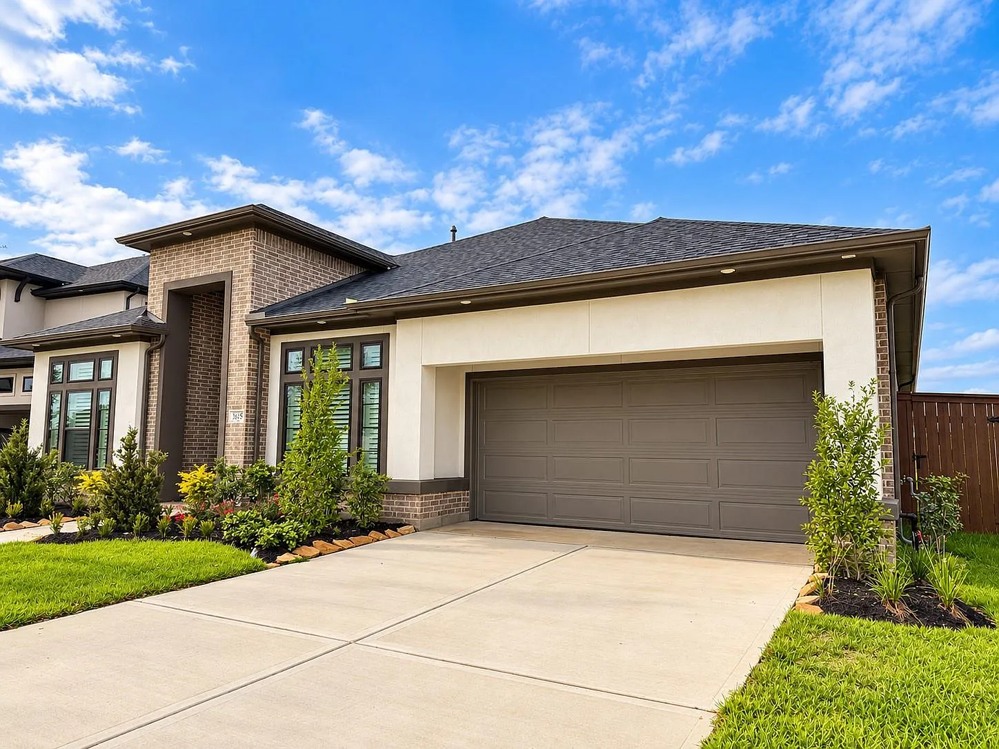 4 bed, 3.0 bath, 3100 sqft, $4,500 — Photo 4