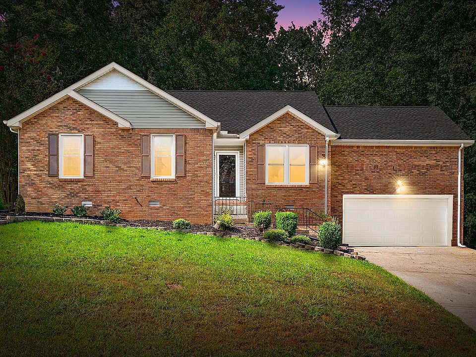 1st image of 325 Dunbrook Dr