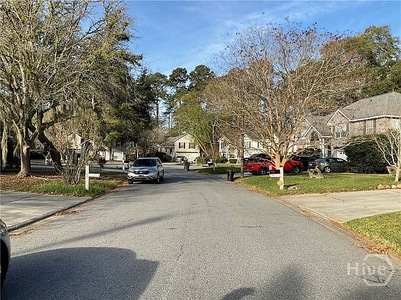 5th image of 8 Runner Road