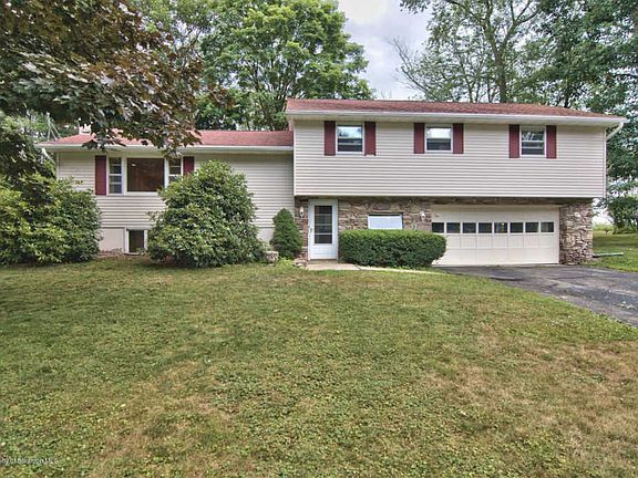 2nd image of 143 Carol Dr