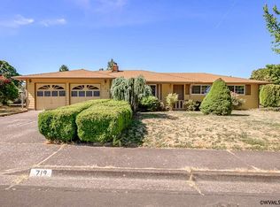 719 38th Ave SE, Albany, OR 97322