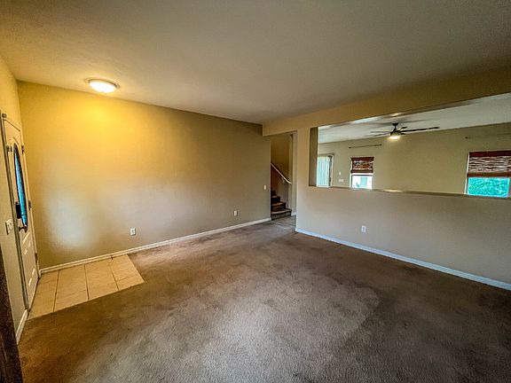 4th image of 879 W Via De Gala