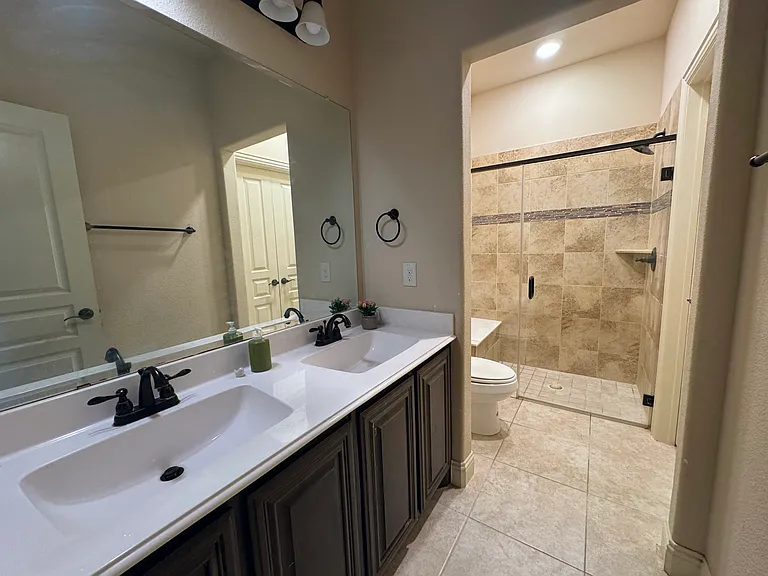 1507 Eminence Ln — Photo 21