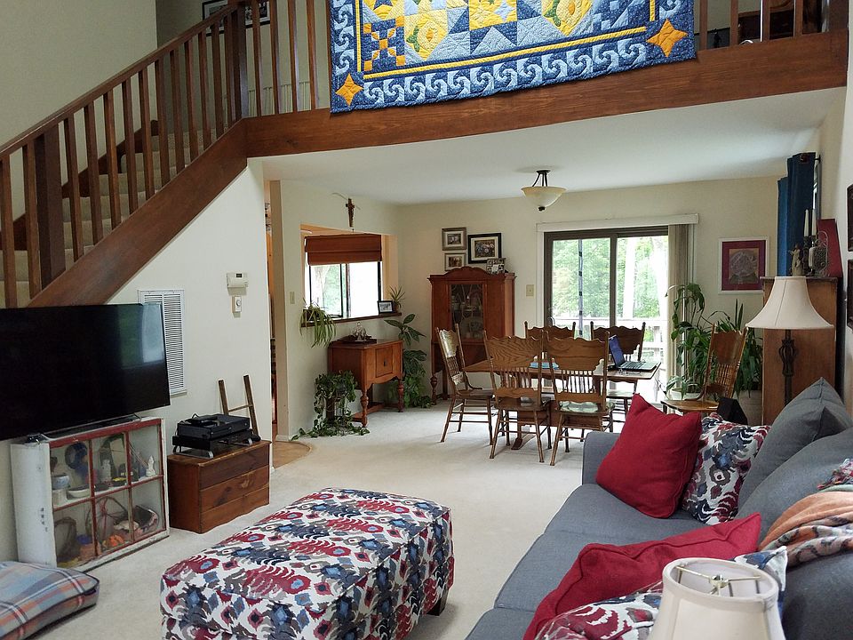 1st image of 20702 Oriole Cir