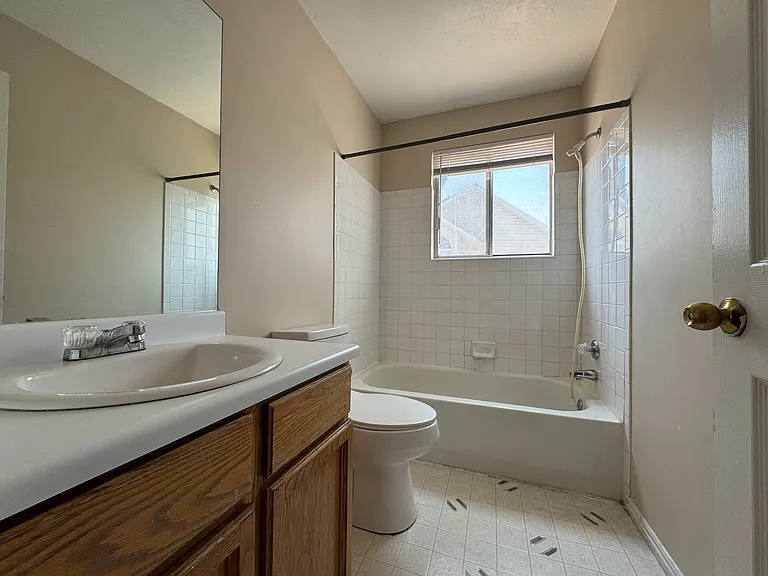 6088 S Marvelle Ct — Photo 8