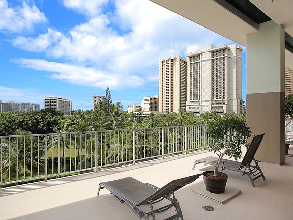 3rd image of 1920 Ala Moana Blvd #802-1