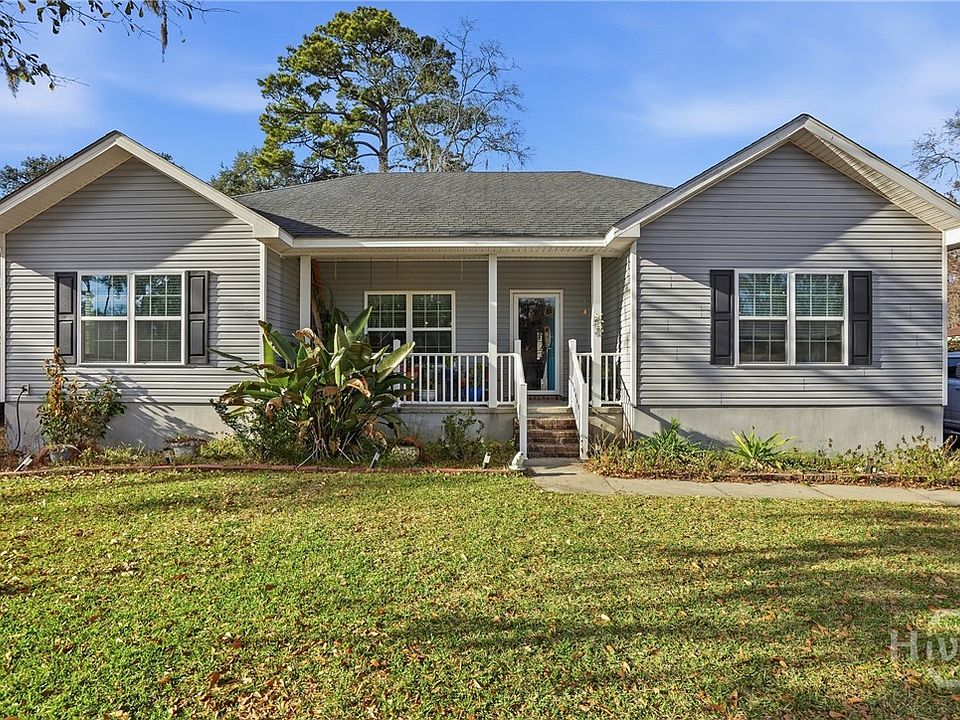 1st image of 613 Leaning Oaks Drive