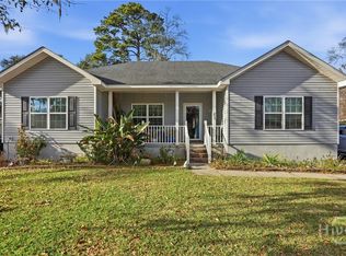 613 Leaning Oaks Dr, Savannah, GA 31410