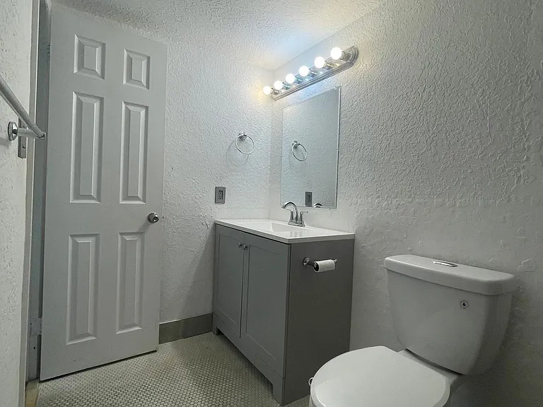 651 NW 42nd Ct #118 — Photo 19