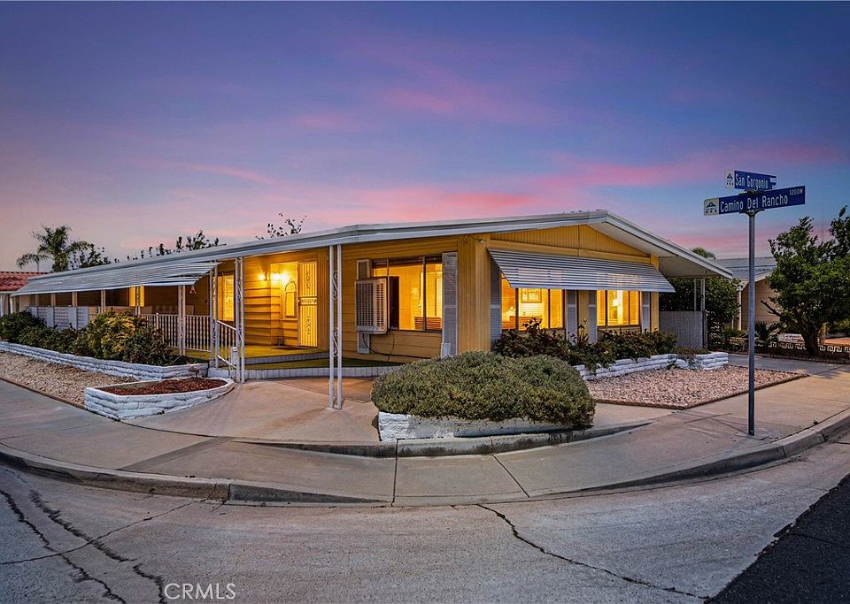1st image of 1081 San Gorgonio Way