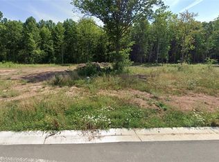 588 Oak Run Dr #64, Lewiston, NY 14092