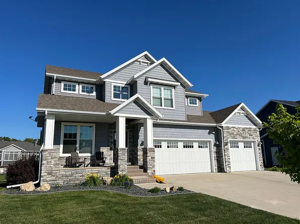 3658 4th St E, West Fargo, ND 58078