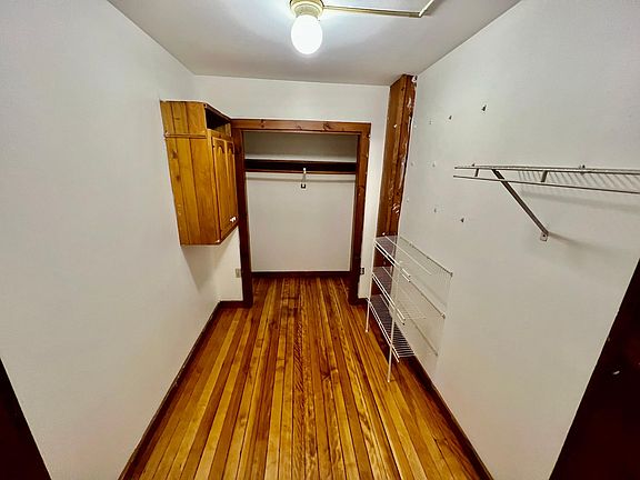 5th image of 45 Holbrook Ave #5