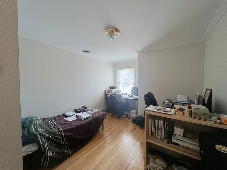 23 Pehle Ave #1 — Photo 5