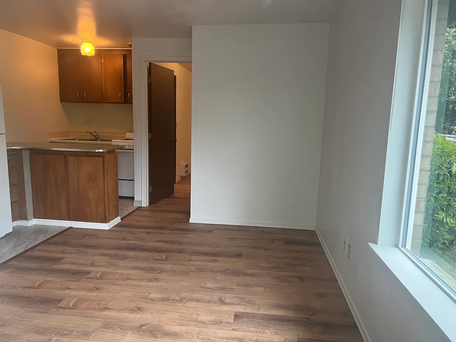 1 bed, 450 sqft, $1,350 — Photo 1