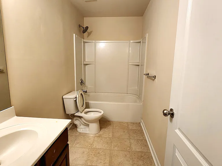 5002 Houndscroft Rd — Photo 16