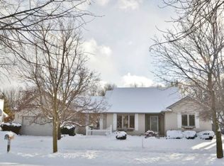 409 Meadow Ln, Midland, MI 48640