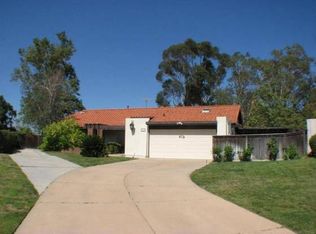 4334 Tamoshanter Ln, Tarzana, CA 91356