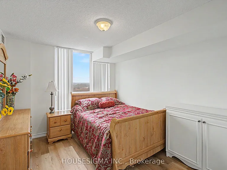 9 Northern Heights Dr #711 — Photo 11