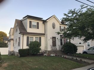 104 Standish Rd #2, Watertown, MA 02472