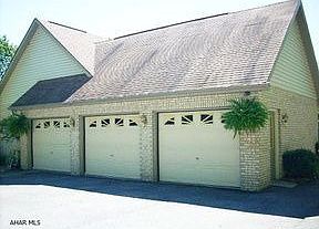 4th image of 1429 Newry Ln