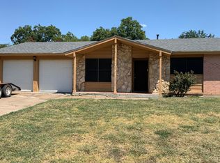 3201 Strait St, Irving, TX 75062