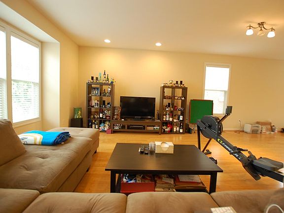 2nd image of 3360 Marburg Square Ln