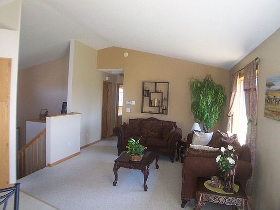 4th image of 3505 17th Ave S