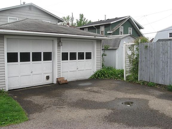 2 Car Garage