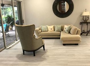 2050 Sunderland Ave, Wellington, FL 33414