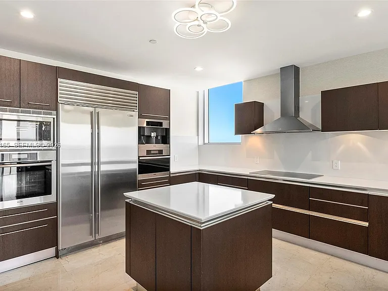 17001 Collins Ave #4208 — Photo 11