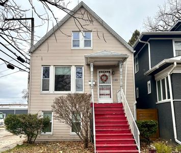 1185 Clarence Ave, Oak Park, IL, 60304