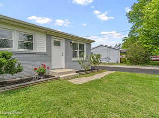 9104 New Maple Rd, Louisville, KY 40229