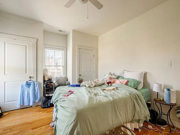 408 N Robinson — Photo 21