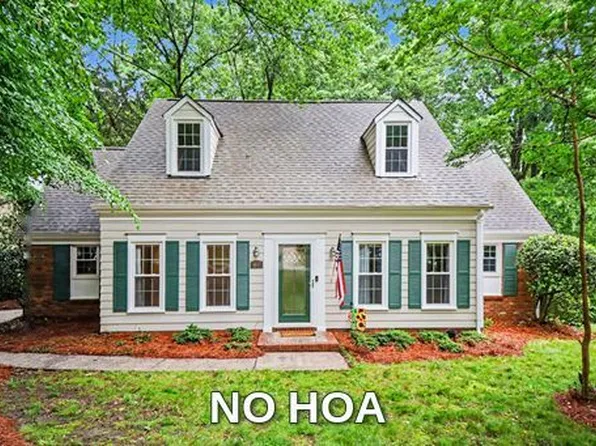 8644 Kirchenbaum Dr, Charlotte, NC 28210