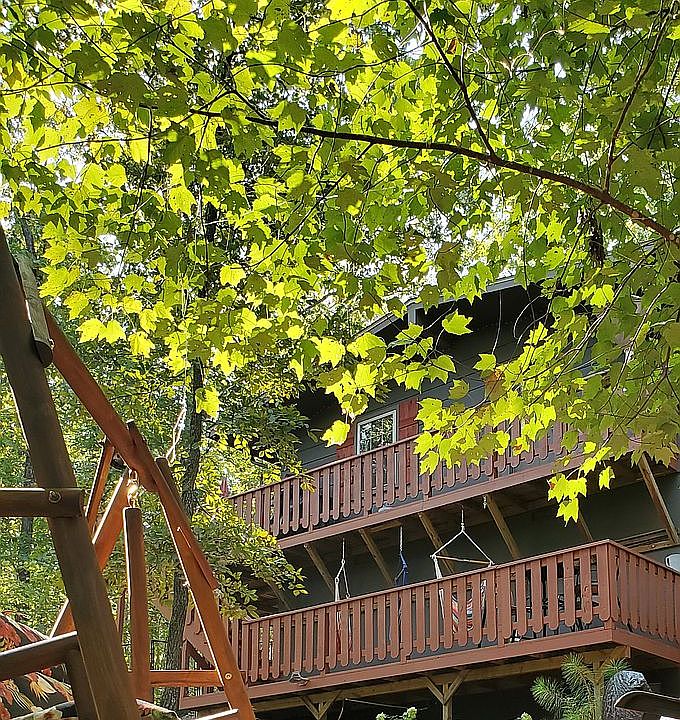 2nd image of 16 Morley Dr